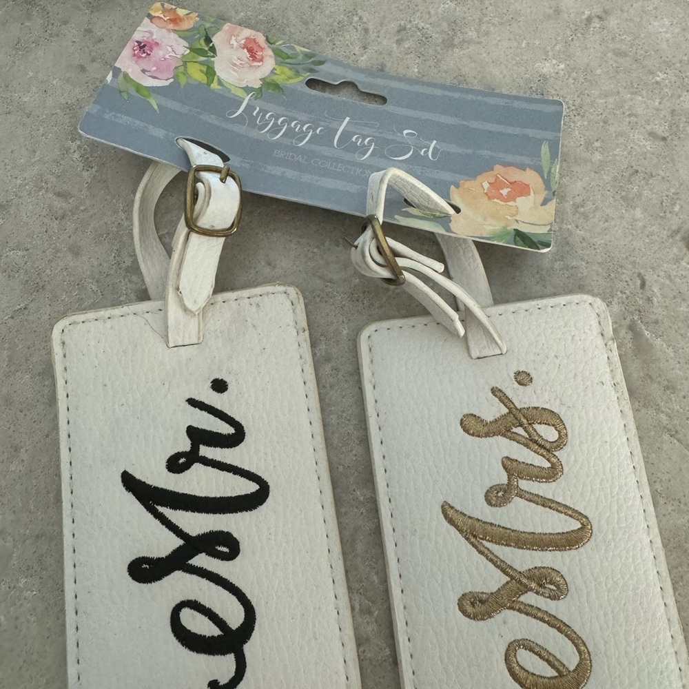 Stylish White and Black Key & Card Holders